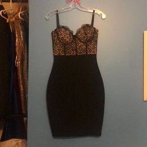 Black bodycon dress